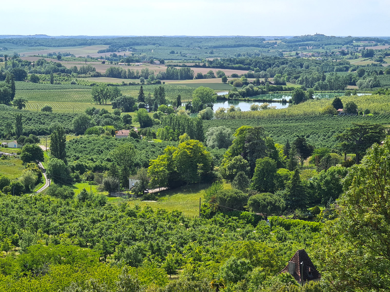 Point de vue sur la campagne de Cancon