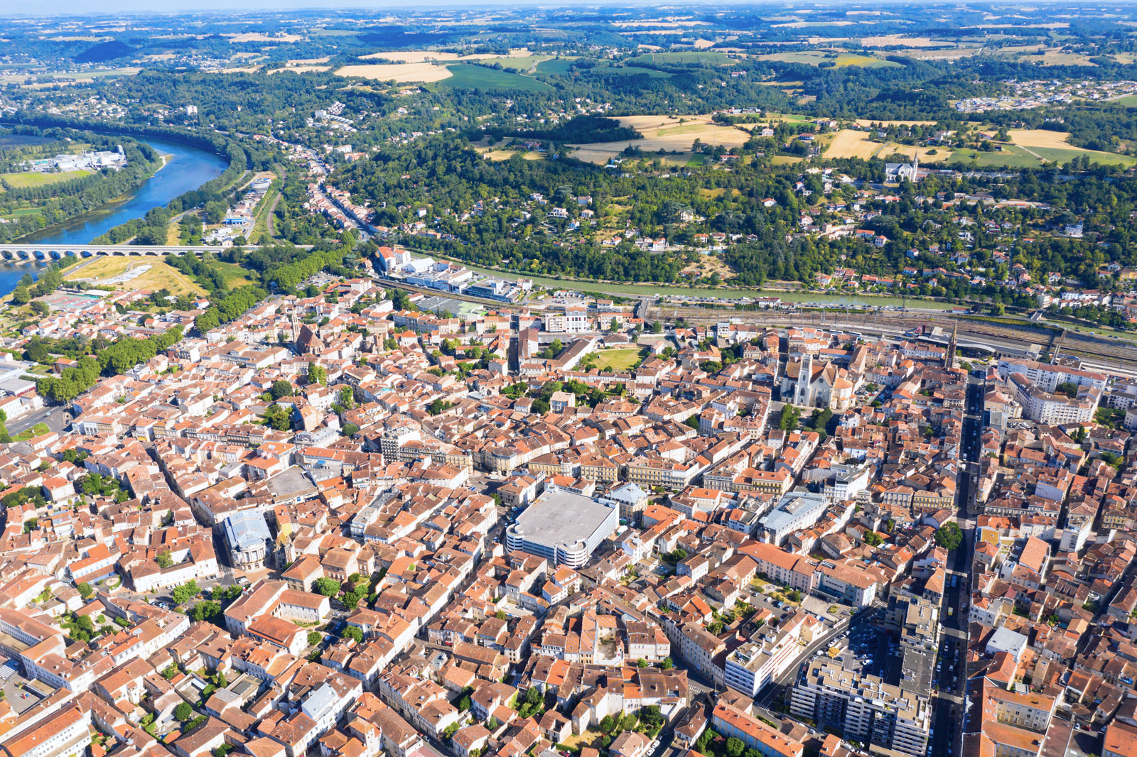 Visiter Agen en hiver : nos 5 bonnes raisons de découvrir la capitale du pruneau !